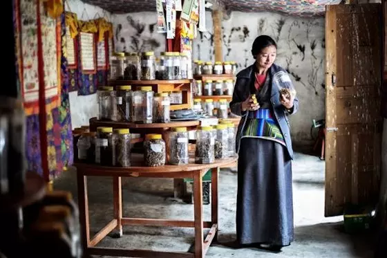 Зачем люди едут в Тибет, и почему у нас нет культуры потребления БАДов